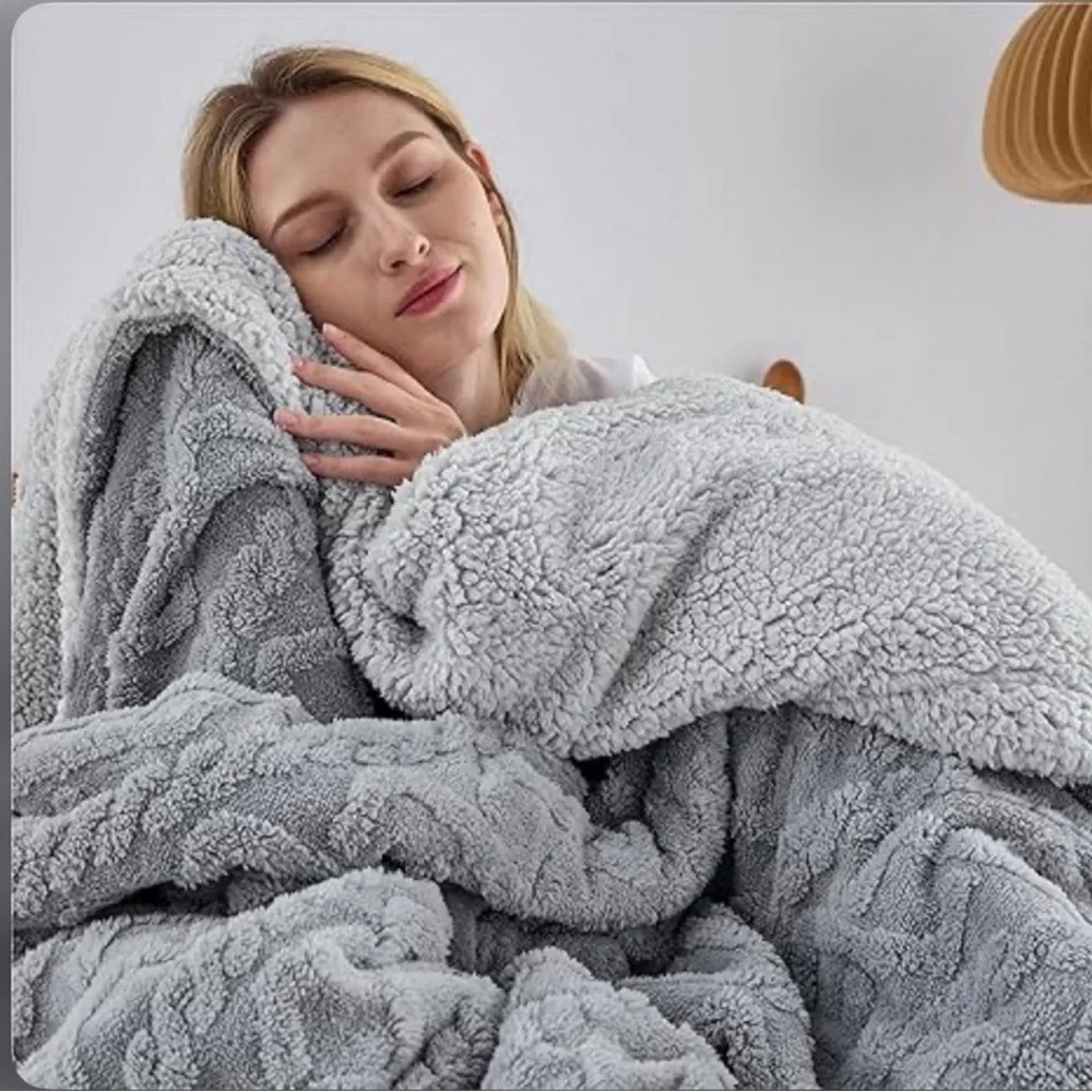 RESTORATION HARDWARE RH Brown Soft Fleece Faux Fur Reversible Cozy Blanket Throw